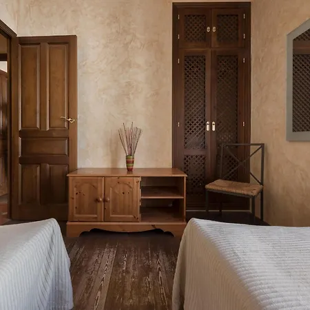 Apartamento Guzmán El Bueno Ii