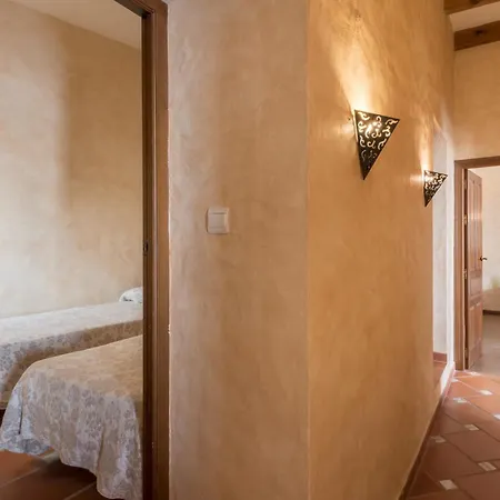 Guzman El Bueno Apartament